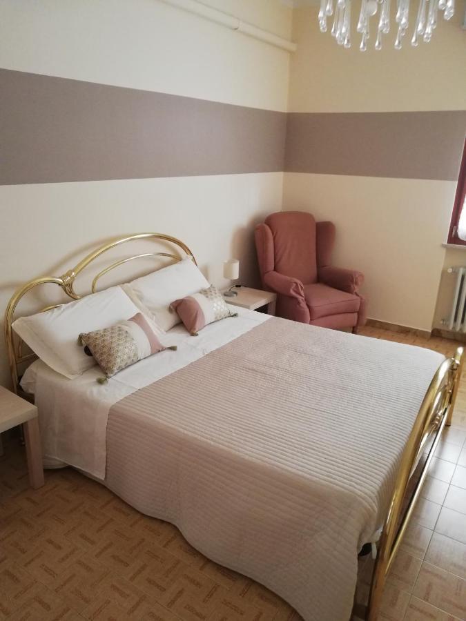 Cinzia'S Holiday Home Дезенцано-дель-Гарда Экстерьер фото